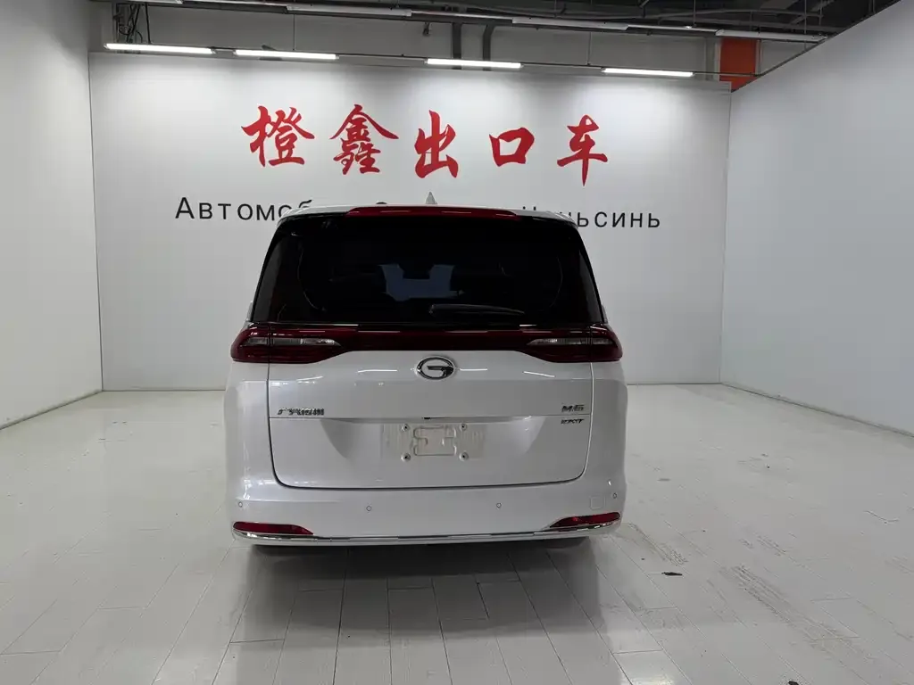 GAC Motor Trumpchi M6 — фото 3