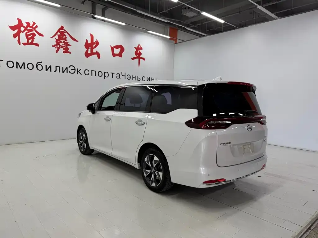 GAC Motor Trumpchi M6 — фото 8