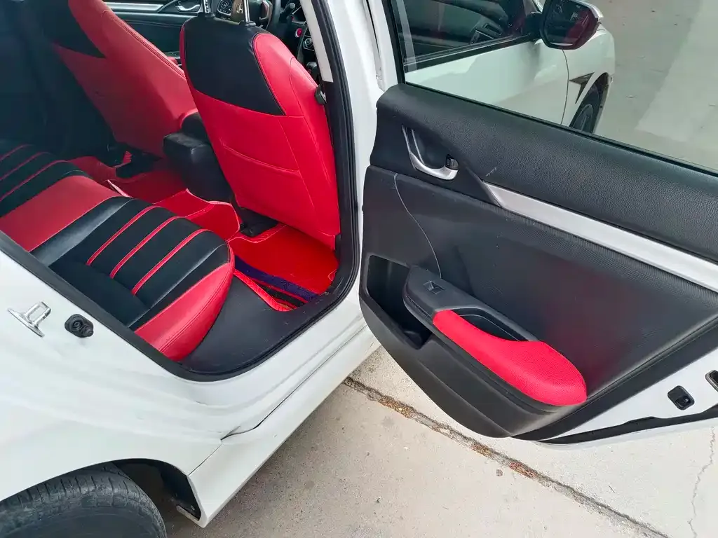 Honda Civic — фото 2