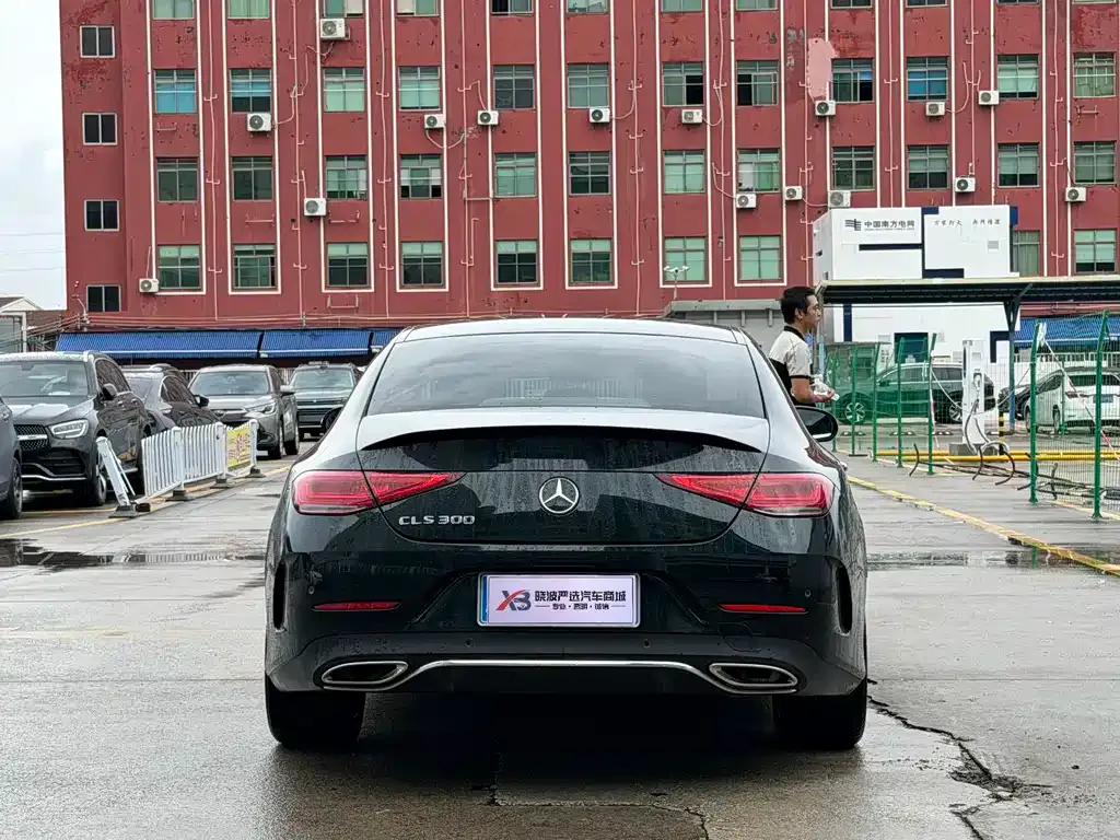 Mercedes-Benz CLS — фото 4