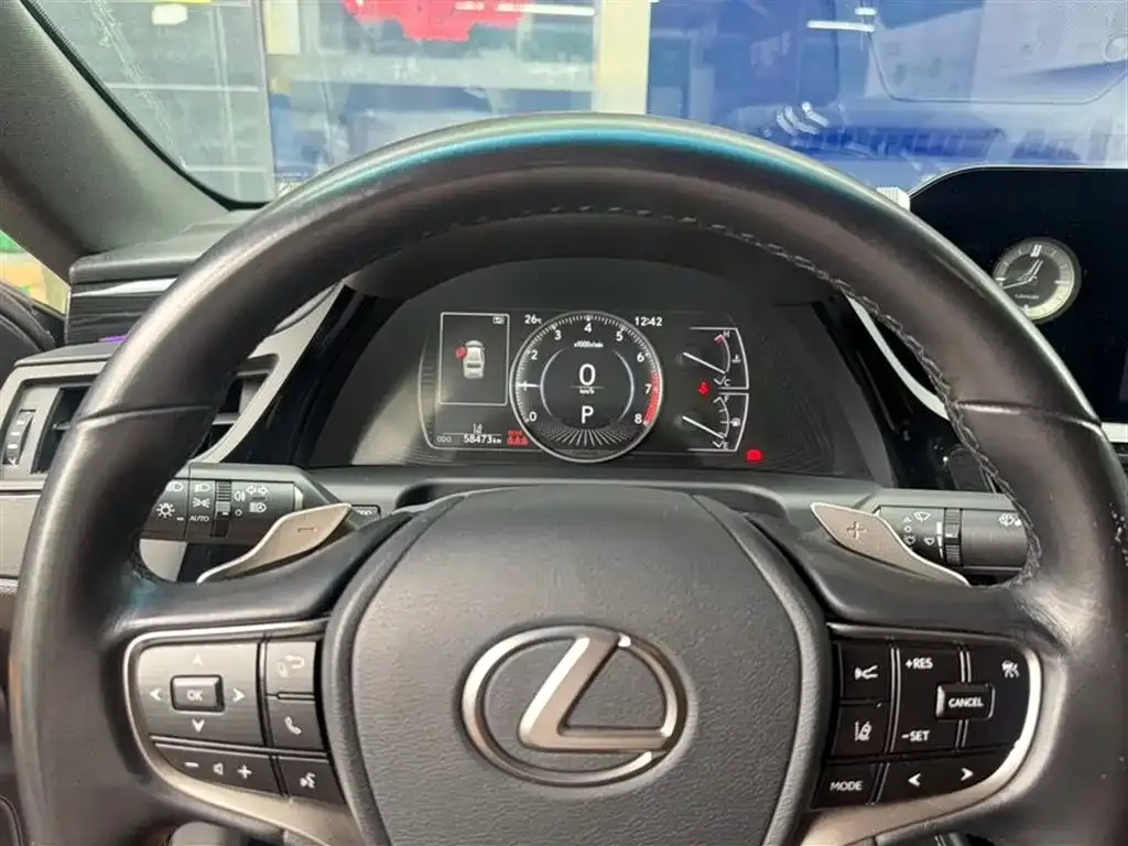 Lexus ES 2021 из CN, фото 7