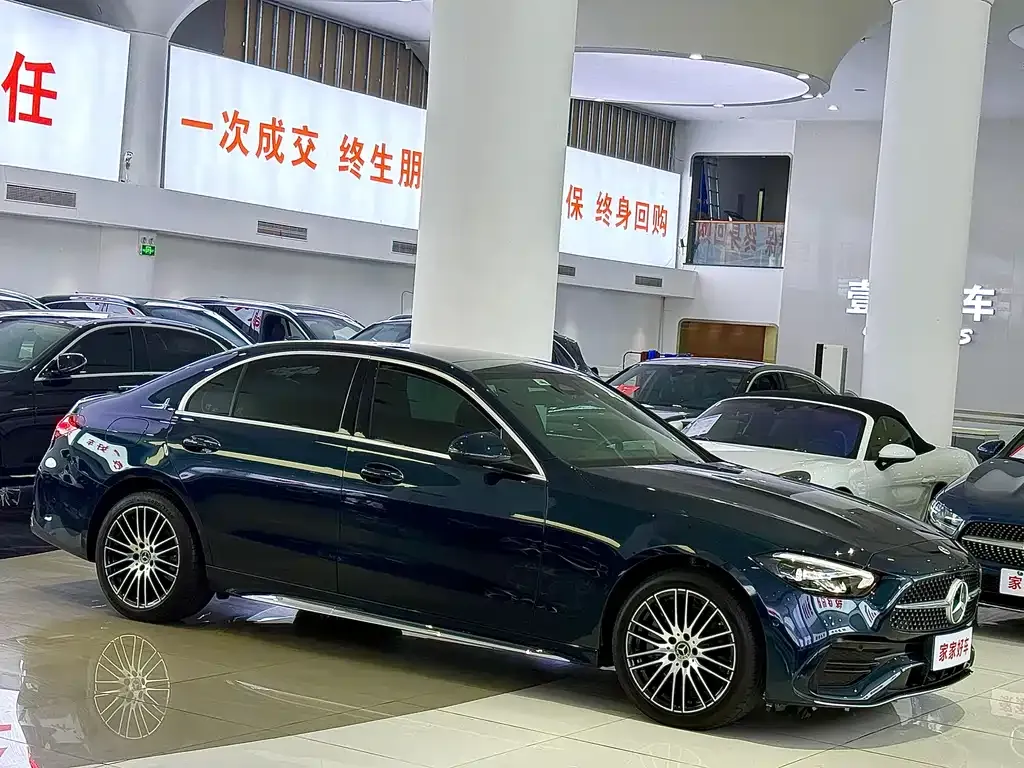 Mercedes-Benz C-Class — фото 10
