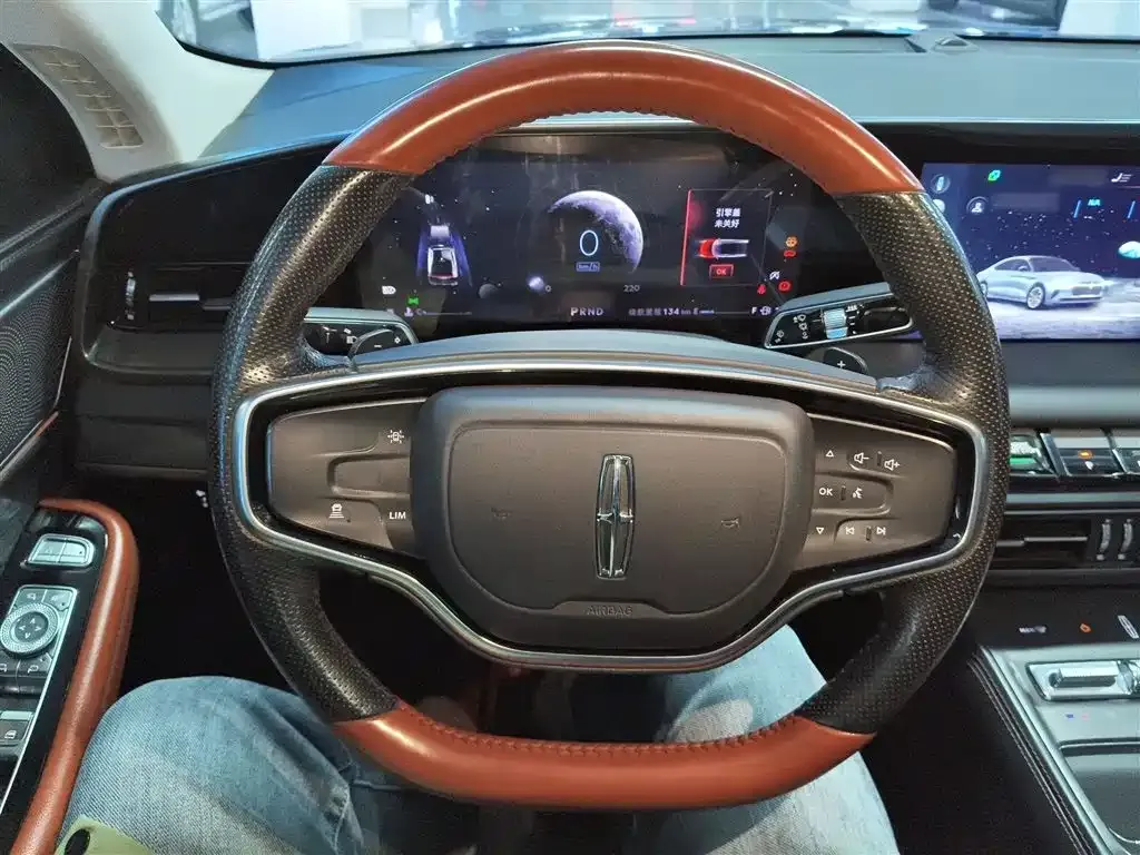 Lincoln Z 2023 из CN, фото 7