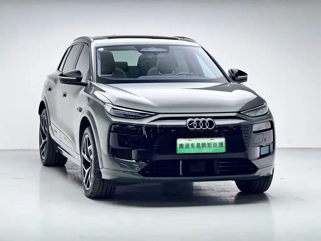 Audi Q6L e-tron — фото 10