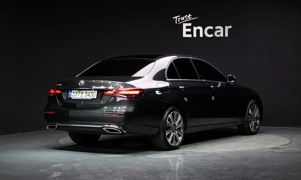 Mercedes-Benz E-Class 2021 из KR, фото 3