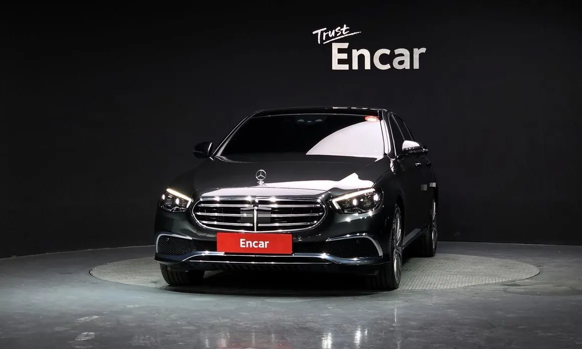 Mercedes-Benz E-Class 2021 из KR, фото 2