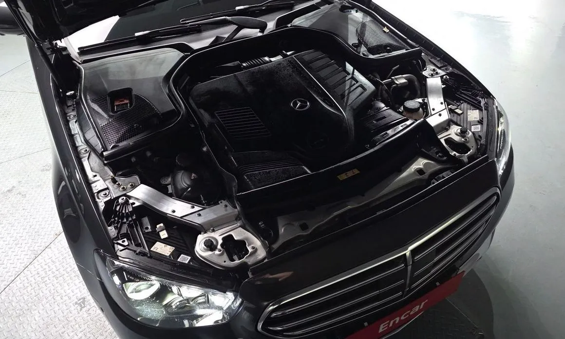 Mercedes-Benz E-Class 2021 из KR, фото 9