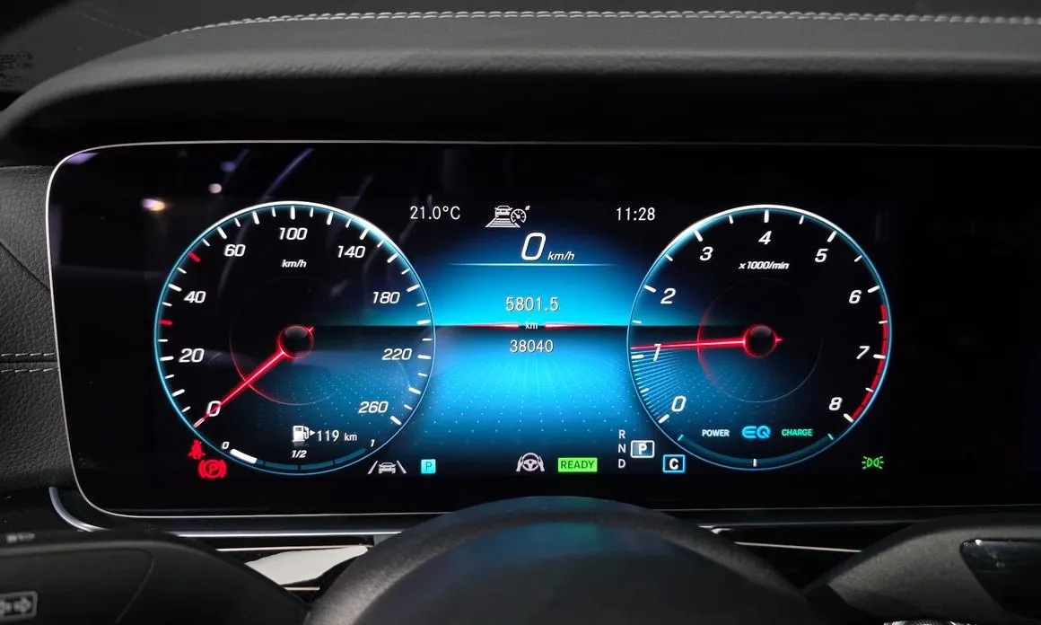 Mercedes-Benz E-Class 2021 из KR, фото 4