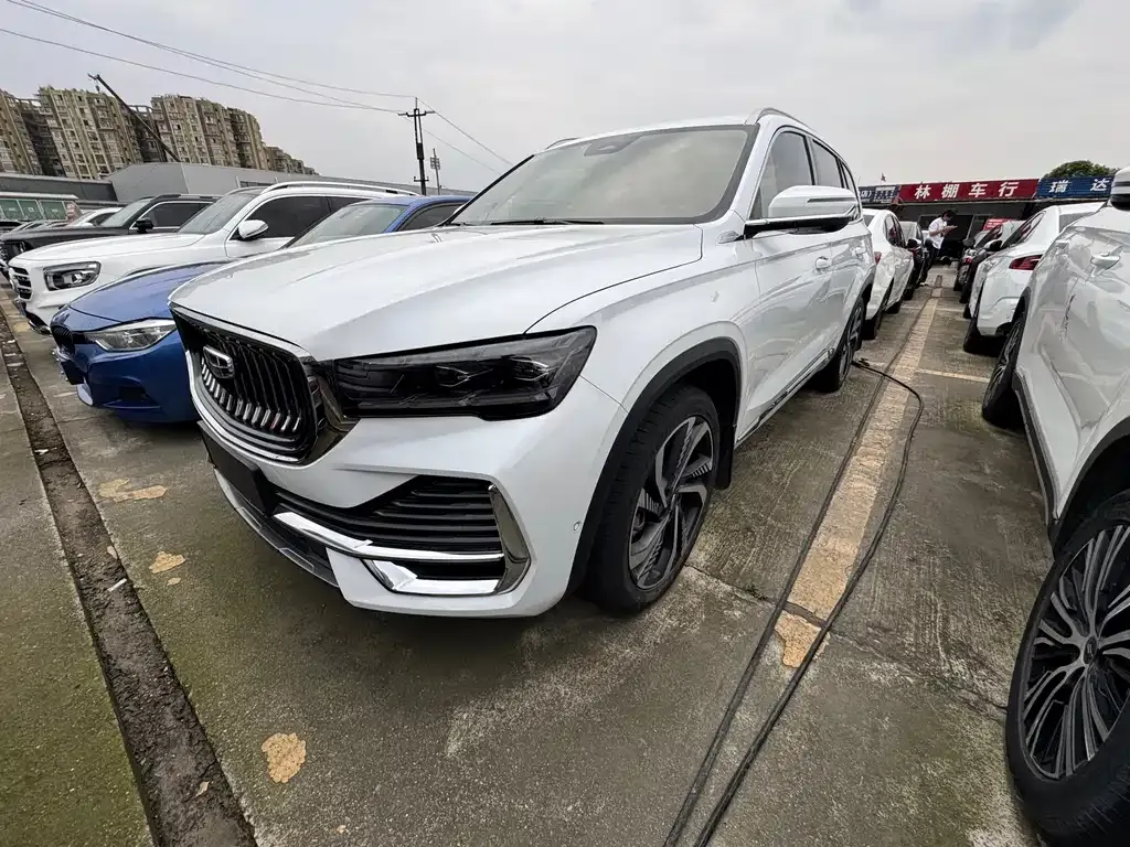Geely Xingyue L