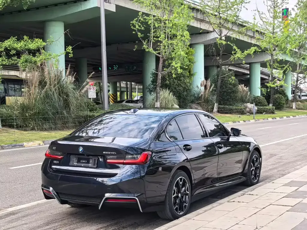 BMW i3 — фото 8