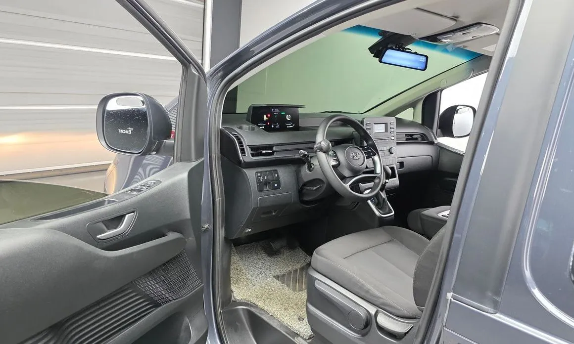 Hyundai Staria 2024 из KR, фото 8