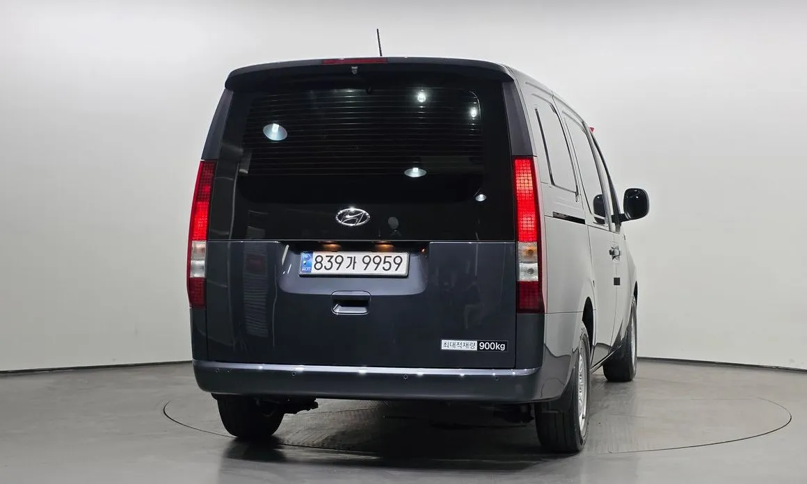 Hyundai Staria 2024 из KR, фото 3