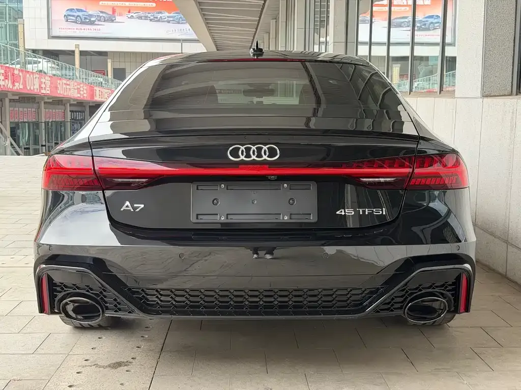 Audi A7 — фото 6