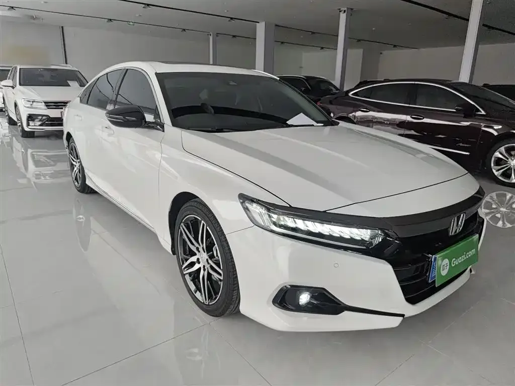 Honda Accord — фото 4