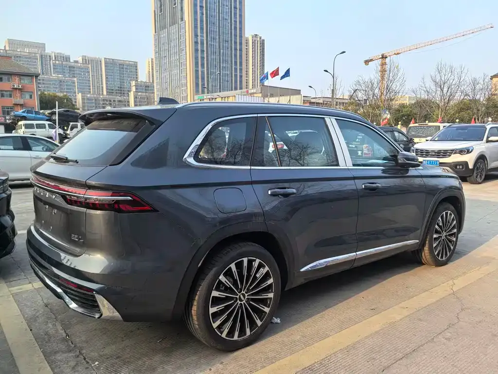 Geely Xingyue L — фото 9