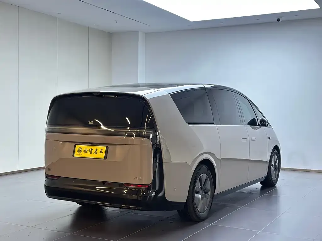 Li Auto MEGA 2024 из CN, фото 8
