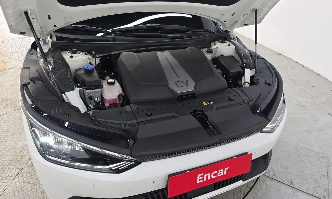 Kia EV6 2024 из KR, фото 9