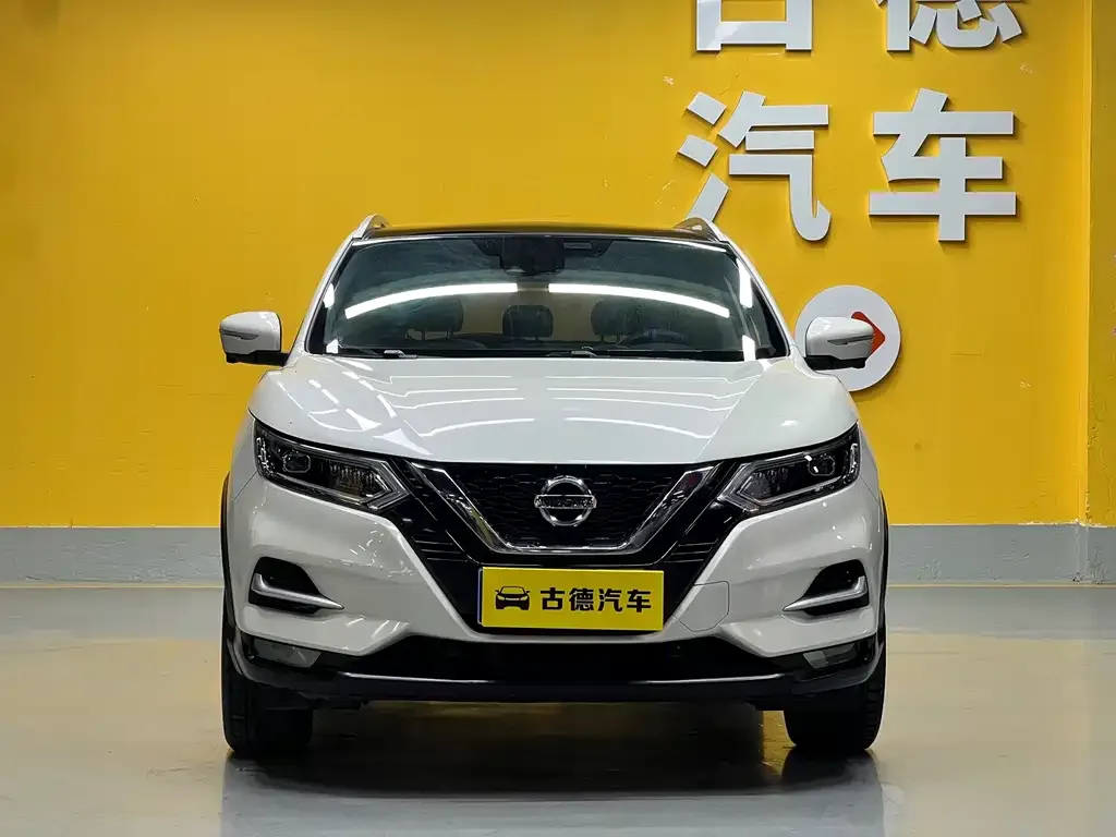 Nissan Qashqai — фото 4