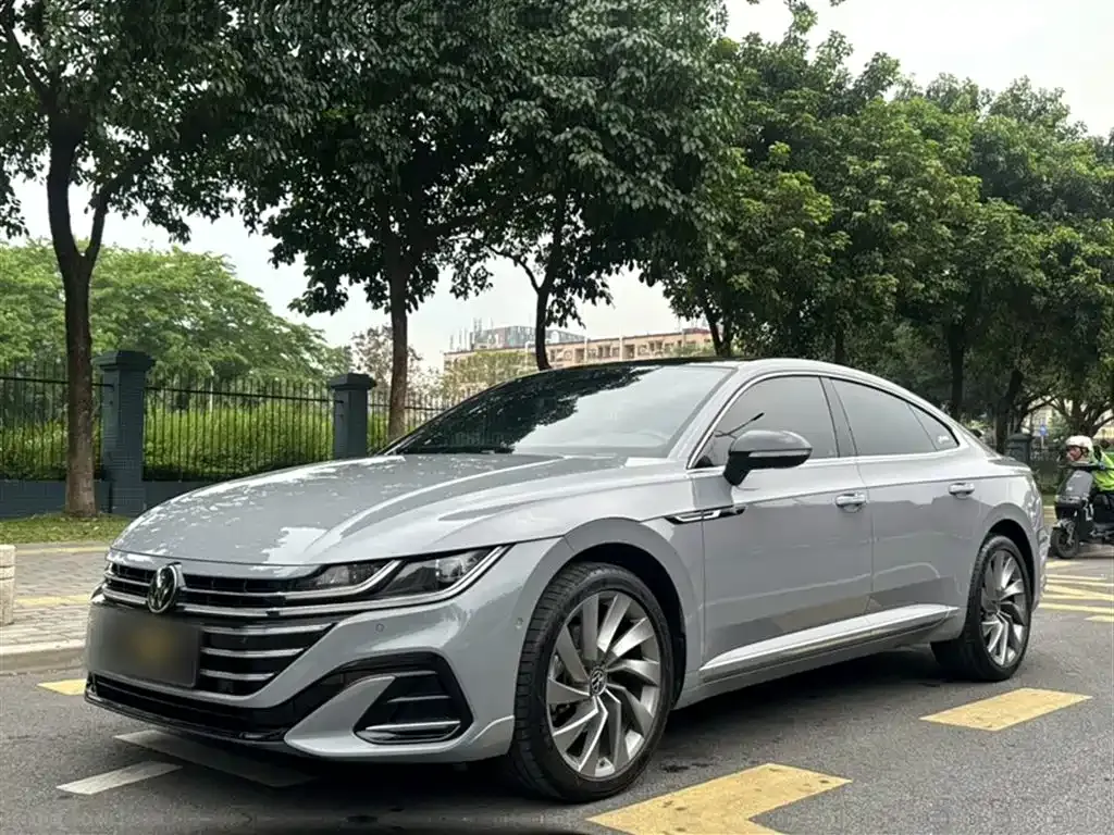 Volkswagen CC — фото 1