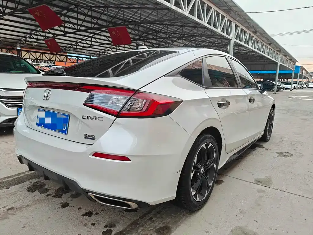 Honda Civic — фото 7