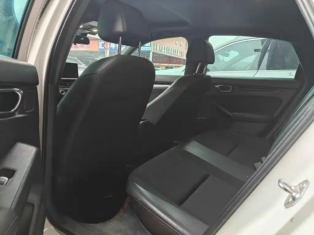 Honda Civic — фото 5