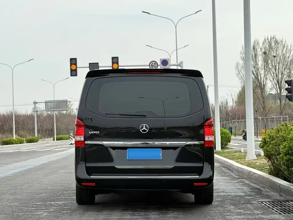 Mercedes-Benz Vito — фото 3