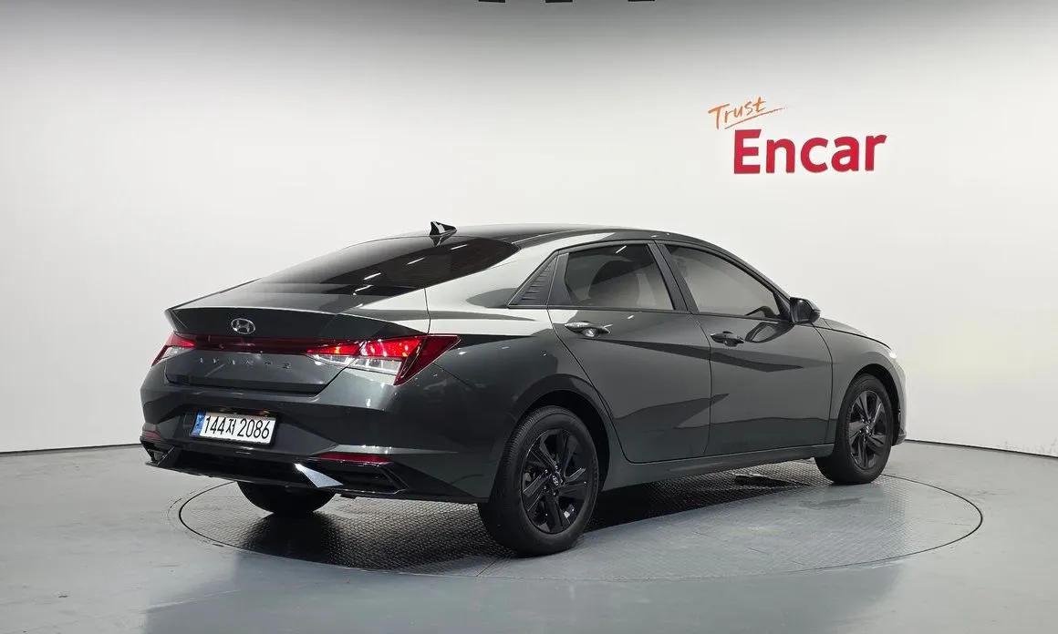 Hyundai AVANTE — фото 9