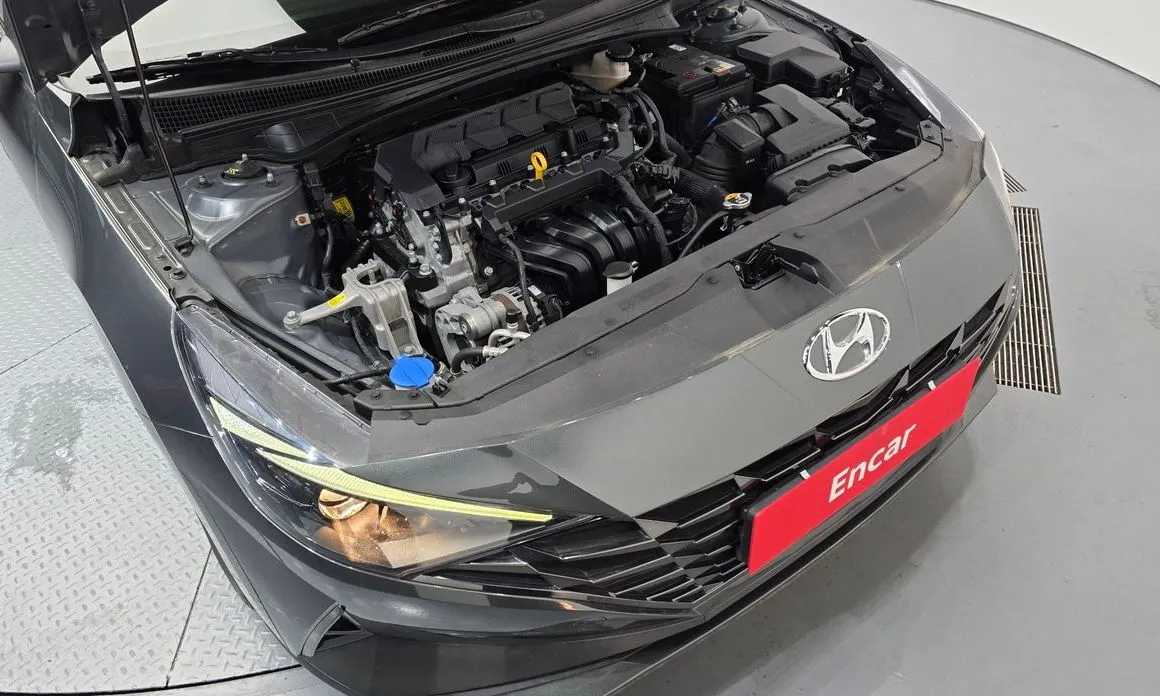 Hyundai AVANTE — фото 4
