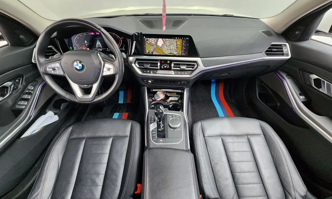 BMW 3-Series 2021 из KR, фото 10
