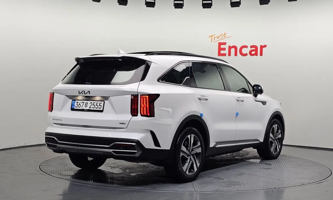 Kia Sorento — фото 6