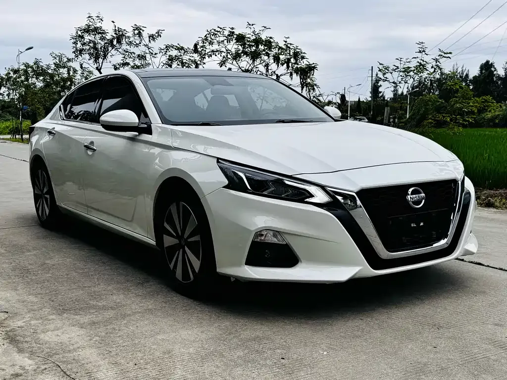 Nissan Teana — фото 8