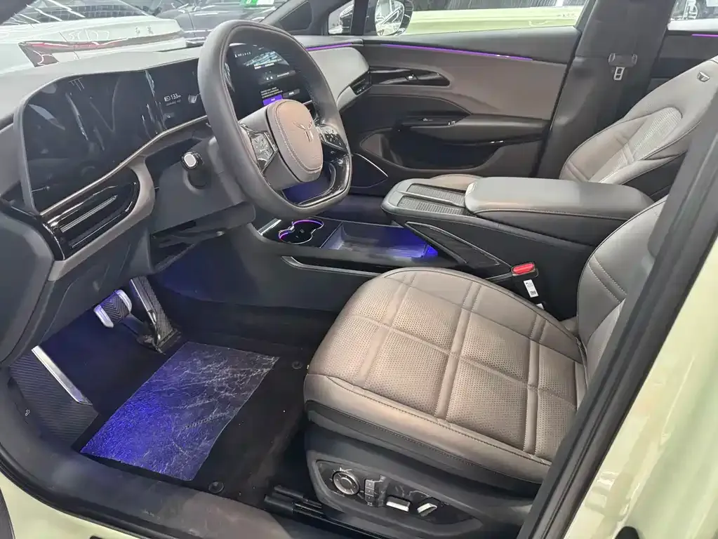 Hongqi EH7 2024 из CN, фото 5
