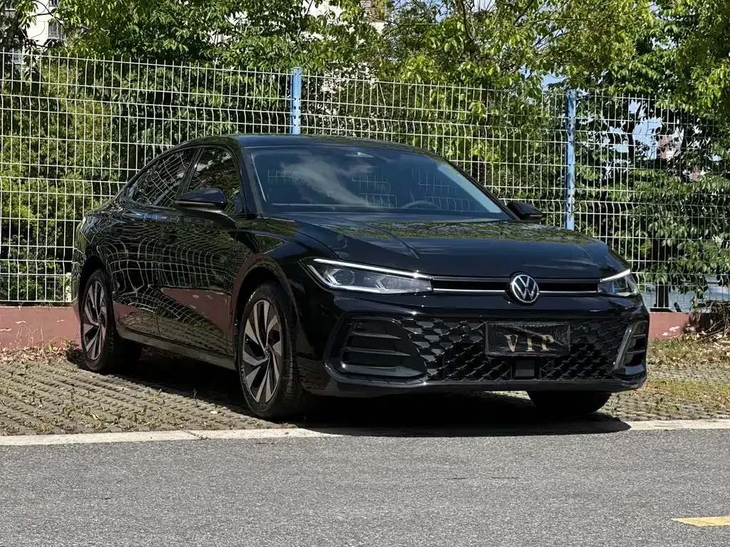 Volkswagen Passat — фото 5
