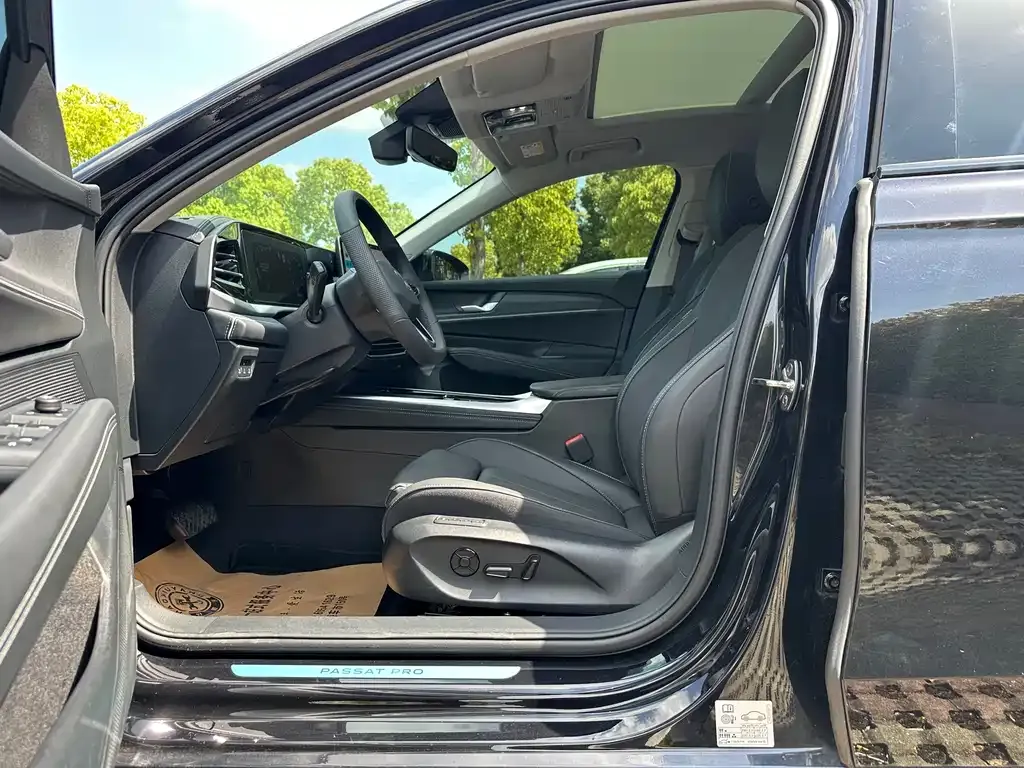 Volkswagen Passat — фото 7