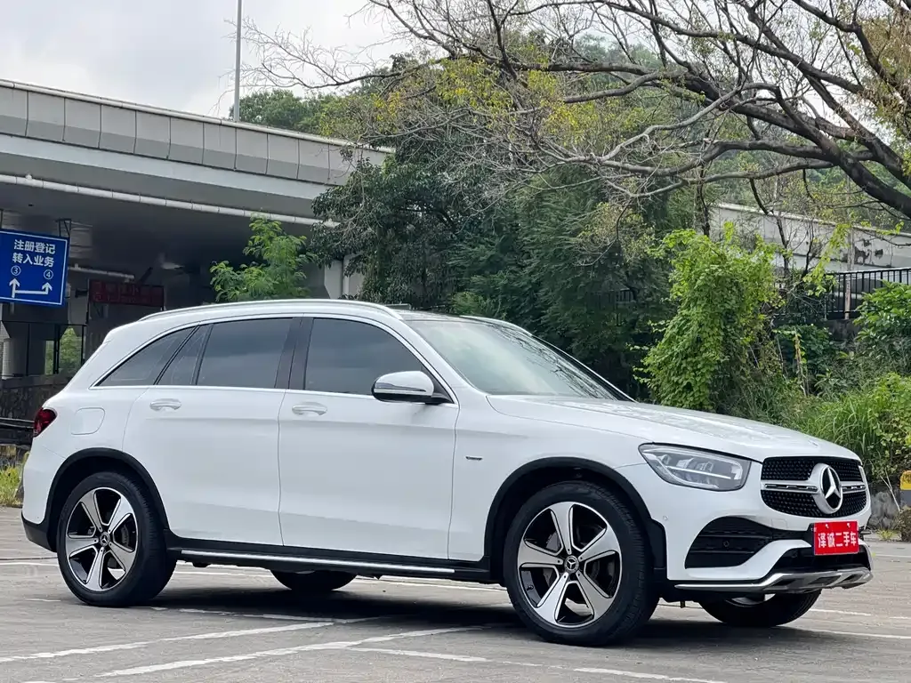 Mercedes-Benz GLC — фото 5
