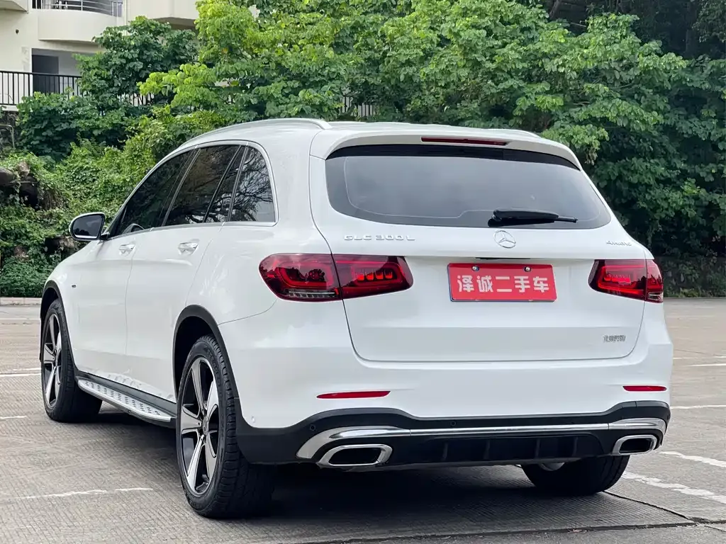 Mercedes-Benz GLC — фото 6