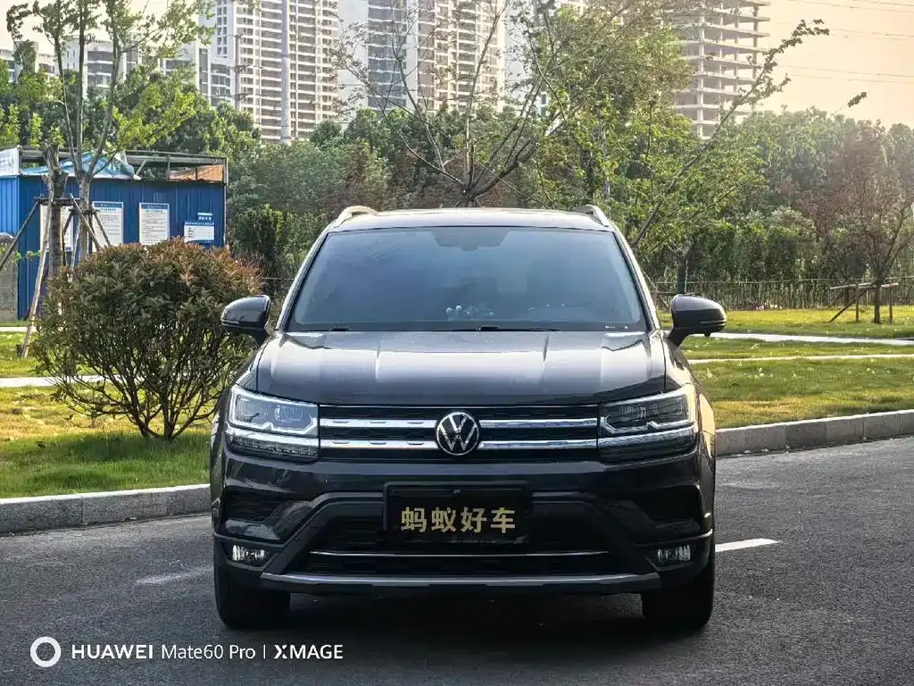 Volkswagen Tharu — фото 9
