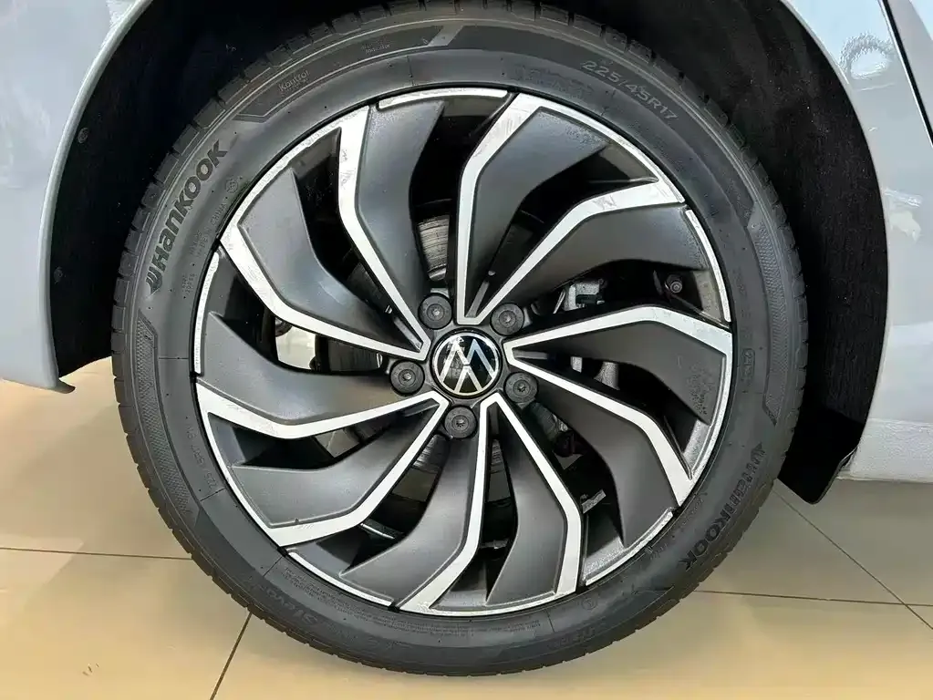 Volkswagen Golf 2021 из CN, фото 9