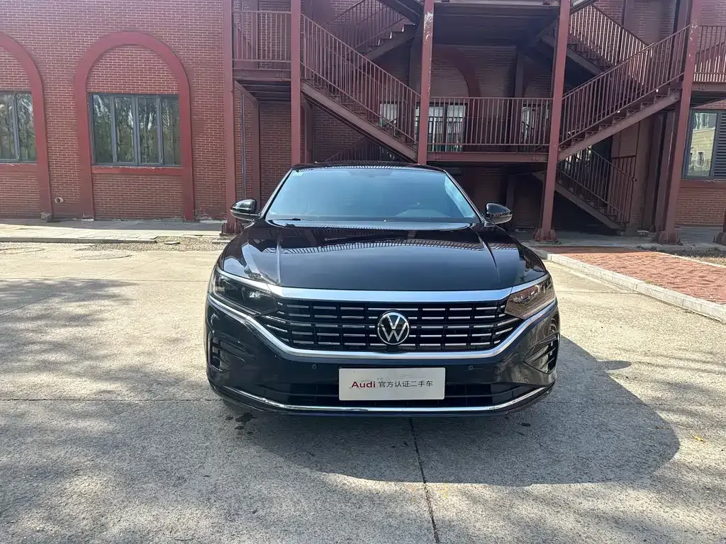 Volkswagen Passat — фото 6