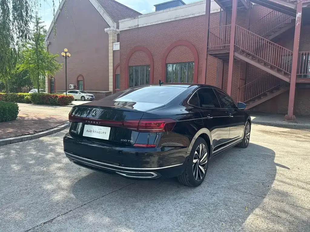 Volkswagen Passat — фото 2