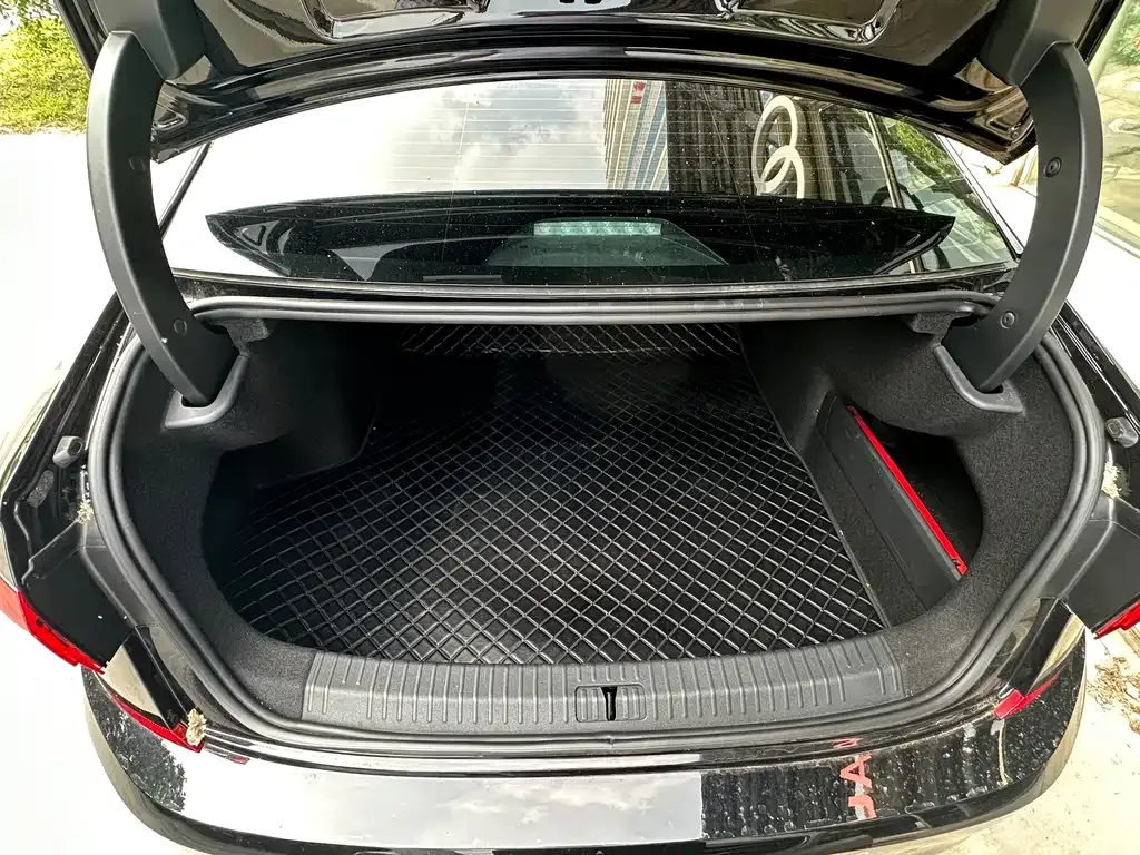 Volkswagen Passat — фото 7