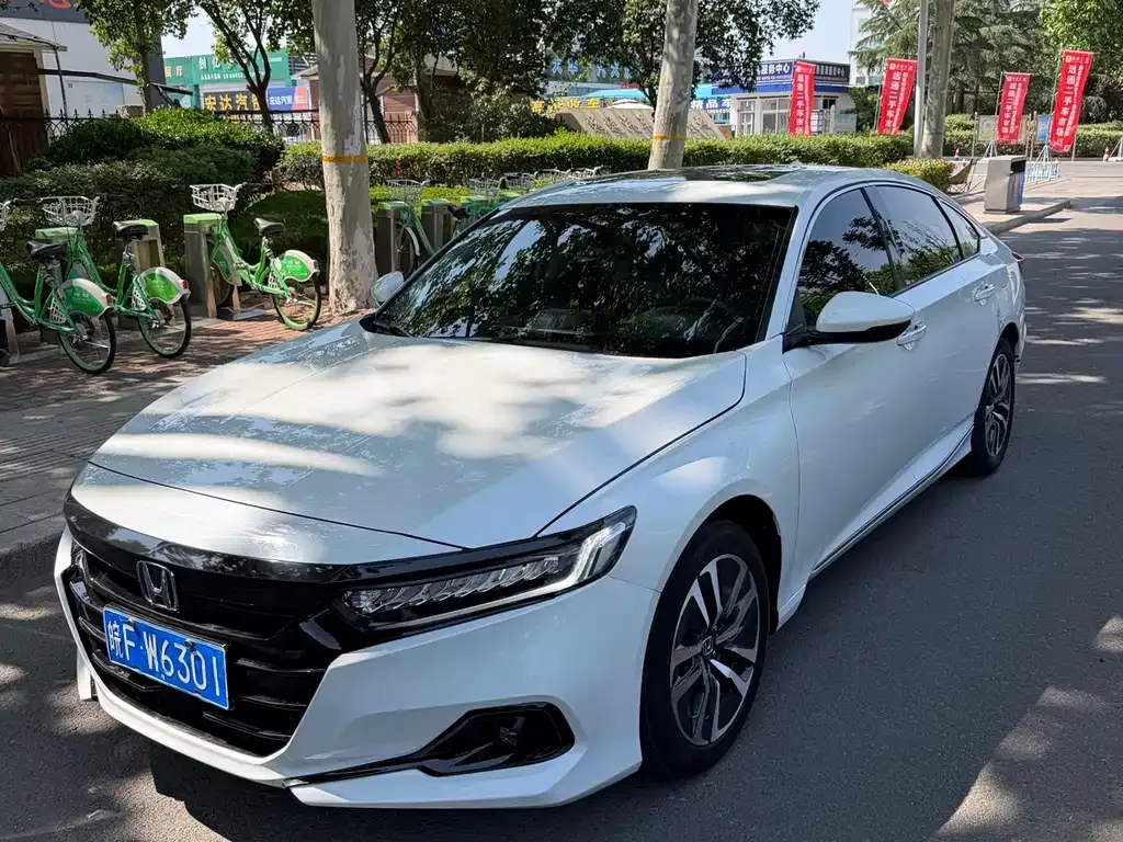 Honda Accord — фото 5