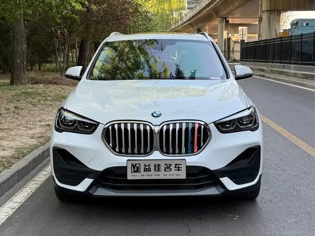 BMW X1 — фото 4