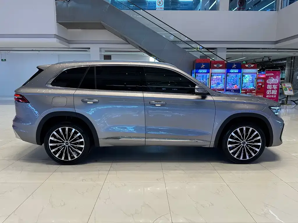 Geely Xingyue L — фото 9