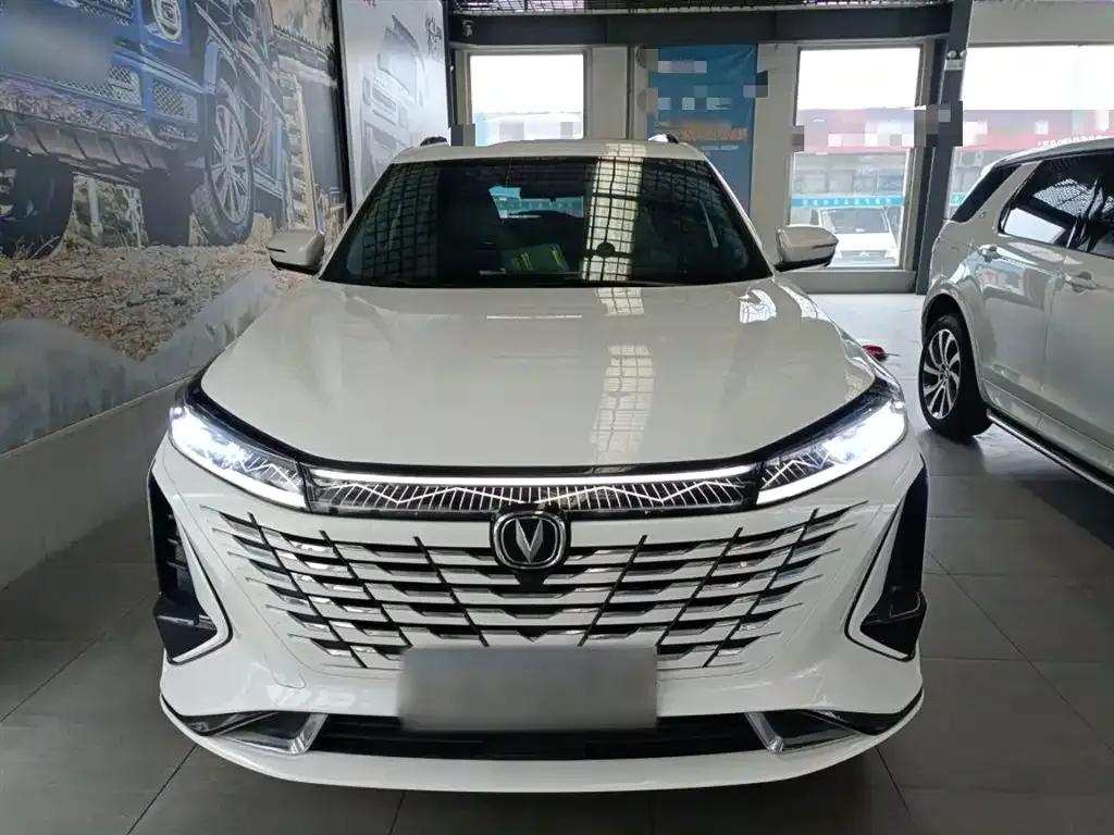 Changan CS75PLUS — фото 6