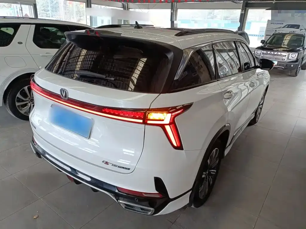 Changan CS75PLUS — фото 4