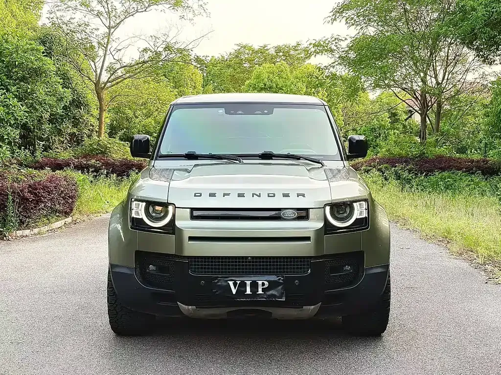 Land Rover Defender — фото 9