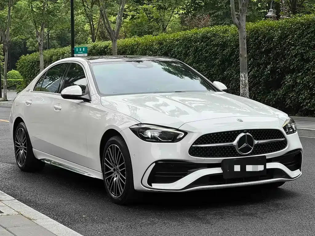 Mercedes-Benz C-Class — фото 10