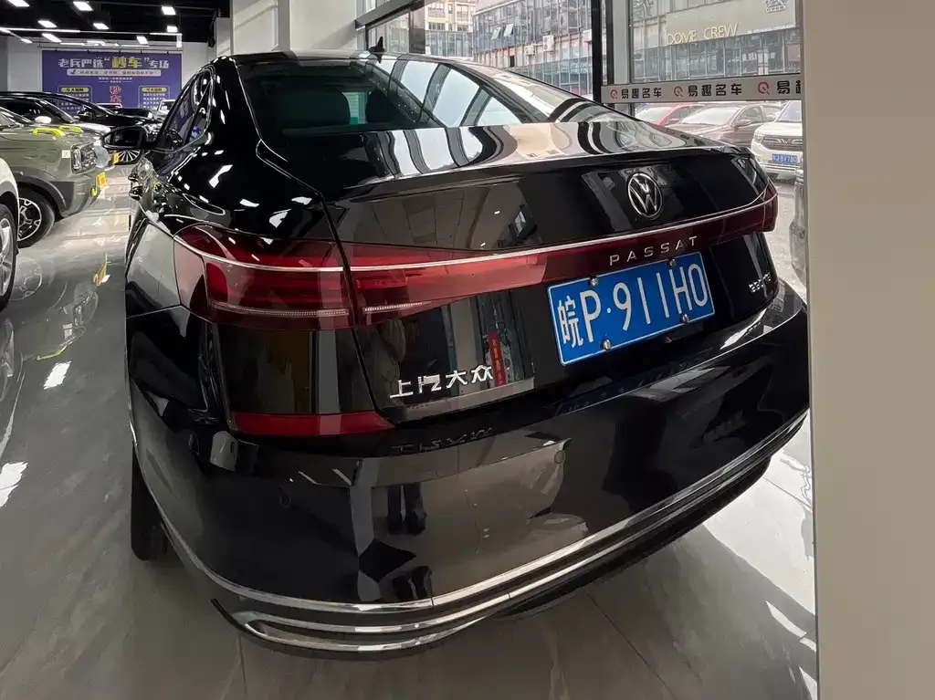 Volkswagen Passat — фото 3