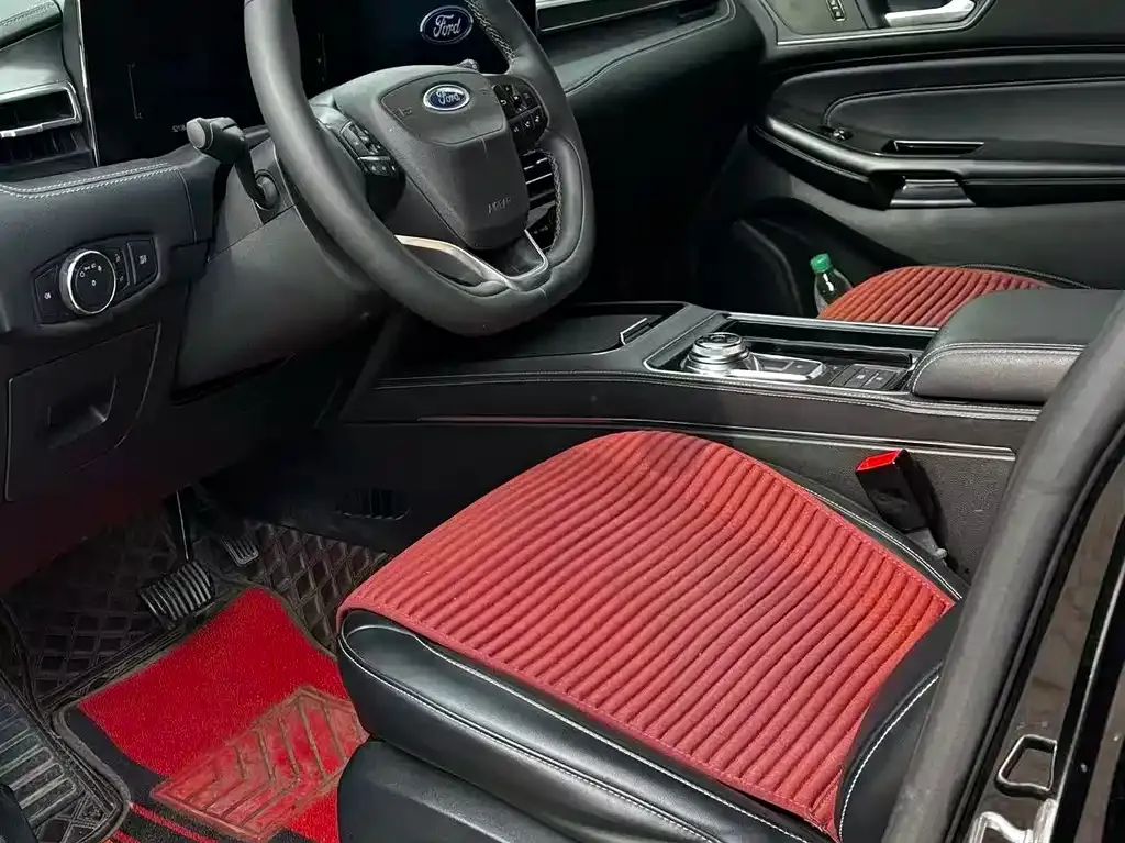 Ford Edge — фото 10
